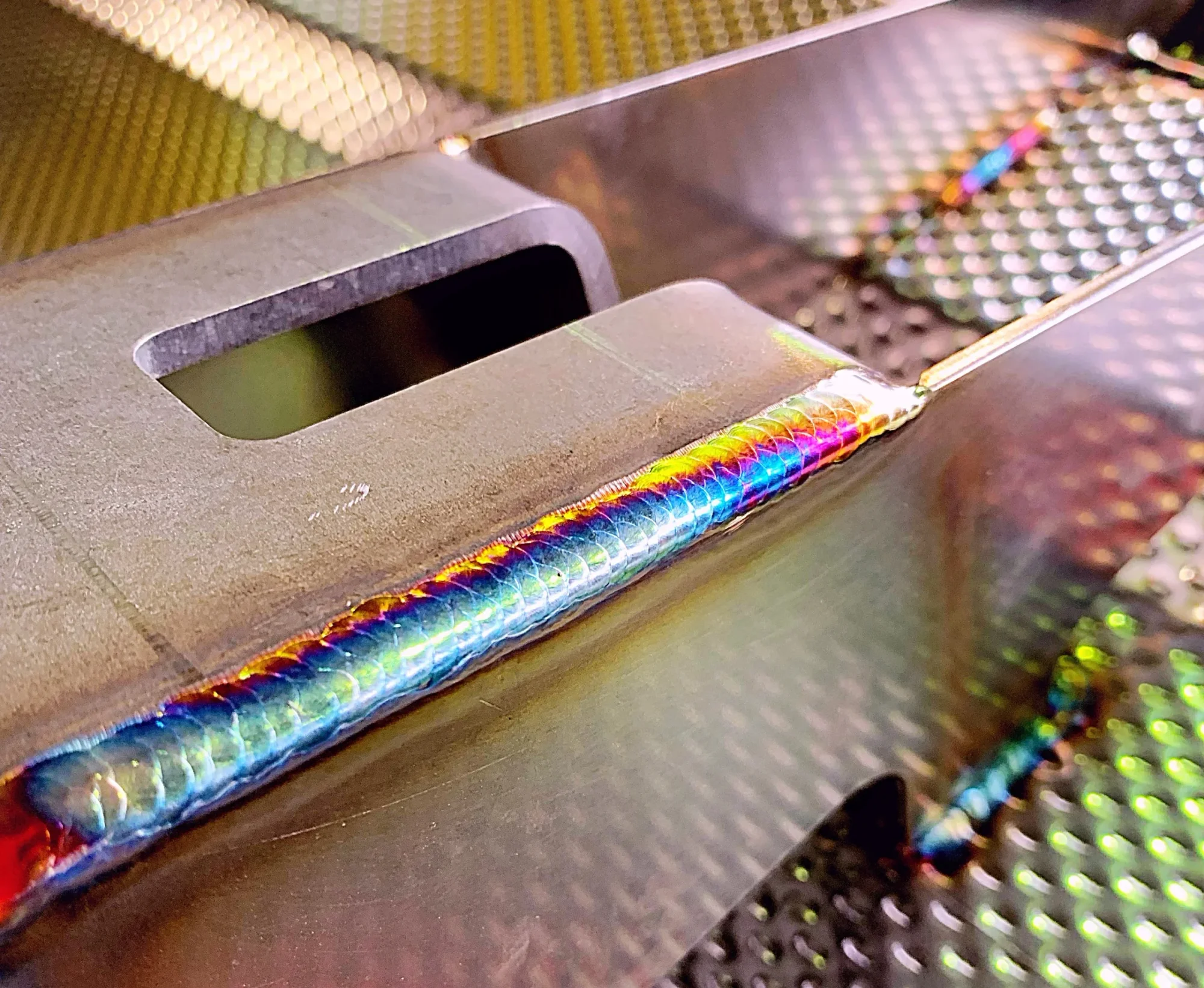 Laserlassen versus traditioneel lassen: Welke methode is beter?